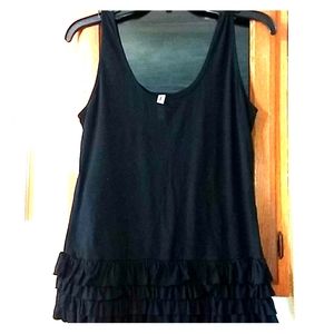 Xhilaration ruffle bottom swing tank size M